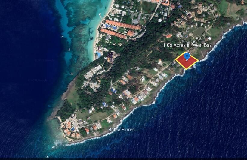 Roatan Executive Realty MLS 22-368: West Bay 1.06 Acre Lot for Estate or Development