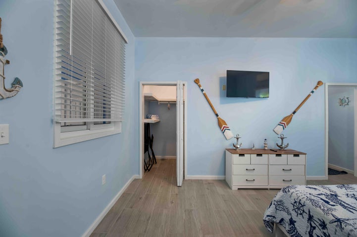 3BR Tropicana Blue duplex, Sandy Bay — photo 3